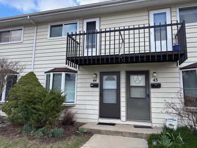 44 North Lakewood Gardens Lane