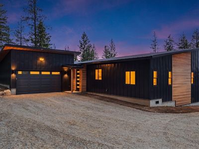 331 Towering Pines Dr