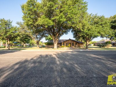 5417 Briarwood Cir