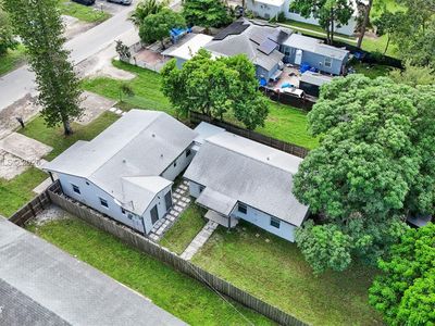 1223 NW 6th Ave