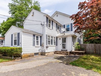 6 Parkin Ct