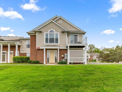 16015 Morningside