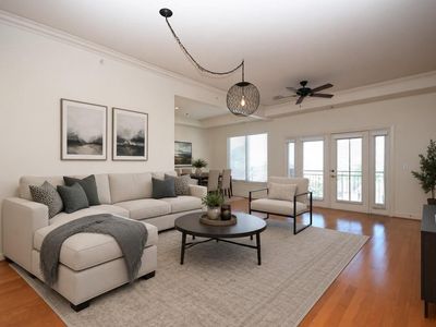 1900 Genesee St APT 409