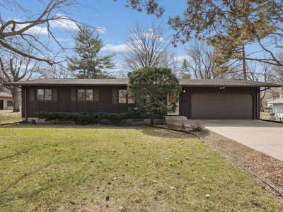 2740 Sherwood Rd