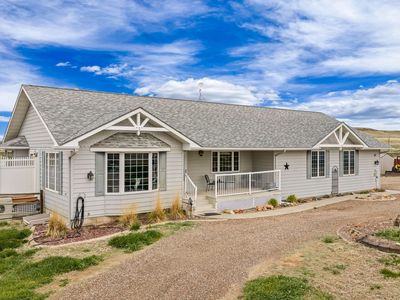 47 Caragana Dr