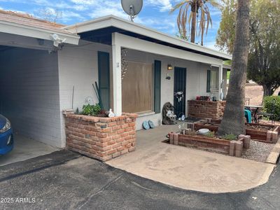 524 W FAIRWAY Drive #11