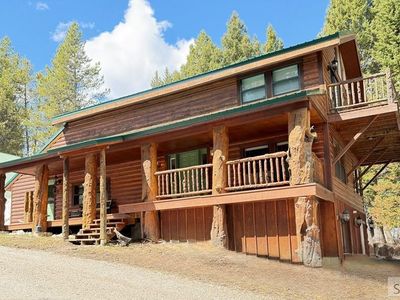 4080 Red Rock Rd