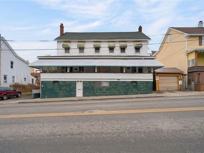 229 W Patterson St