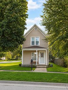 138 S Adams St