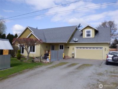 1110 Railroad Avenue