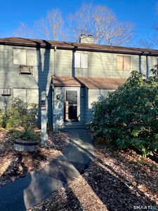 207 Ledge Drive