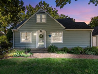 5220 South Oak Ridge DRIVE