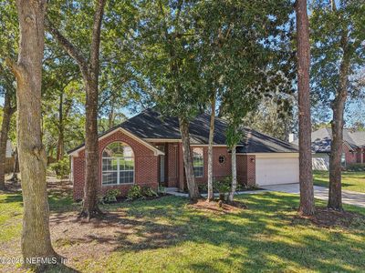 208 HONEYSUCKLE Way