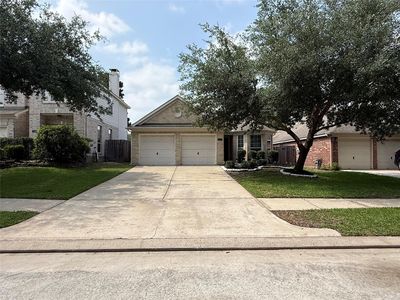 2327 Kylie Ct