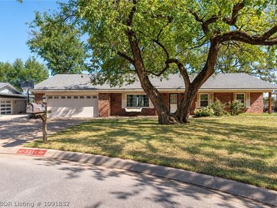 5311 S Y Cir