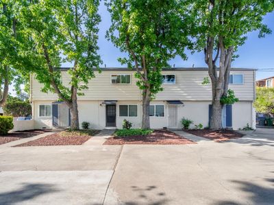828 Opal Dr