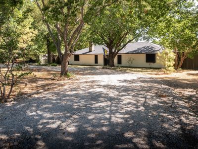 440 Holly Ln