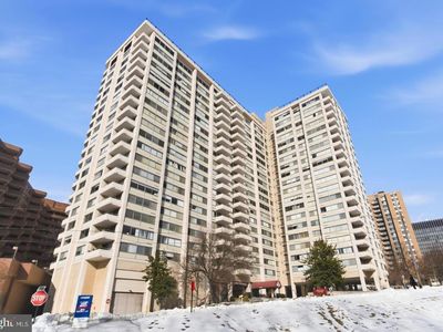 4515 Willard Ave APT 606S