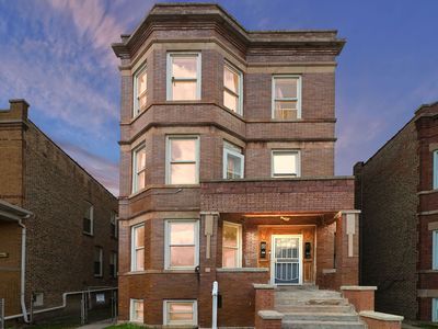1304 S 58th Ave