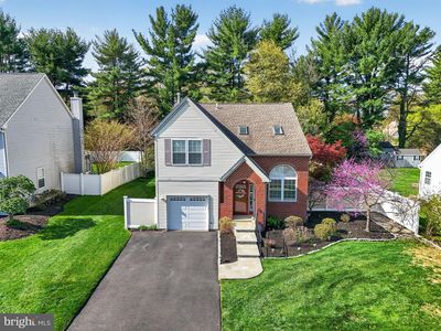542 Zinn Dr