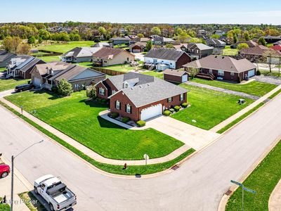 133 E Piedmont Dr