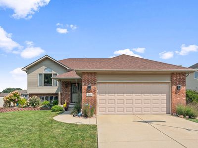 300 W 128th Pl