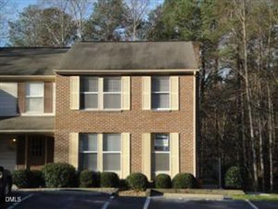 1800 Sara Ln