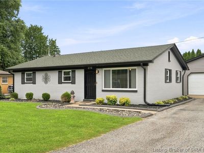 Property at 216 Catalpa Drive, Jeffersonville, IN