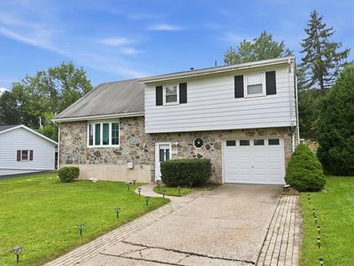 2259 Pinehurst Rd