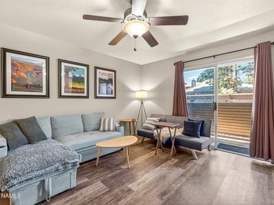 1385 W University Ave #3119