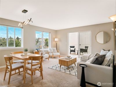 5624 Roosevelt Way NE #302