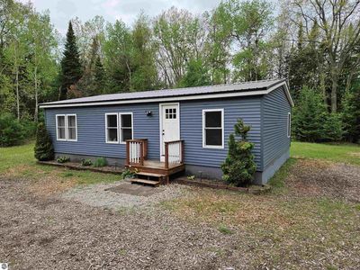 3056 Indian Hill Rd