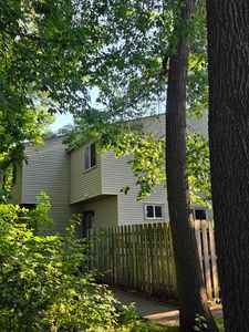 1527 Aspen Dr