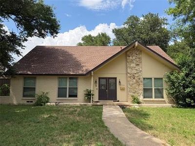 10940 Ferndale Rd