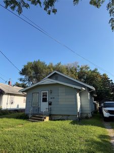 2439 Capitol Ave