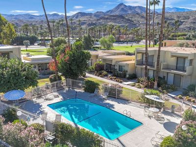 5803 Los Santos Dr #19