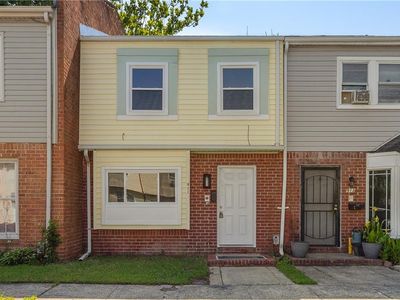 911 Harbour North Dr