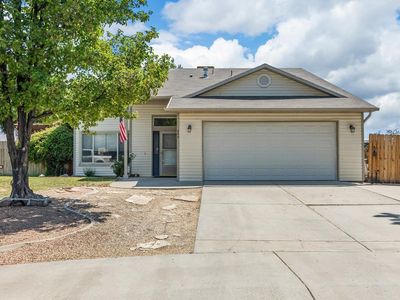 496 Moonlight Ct