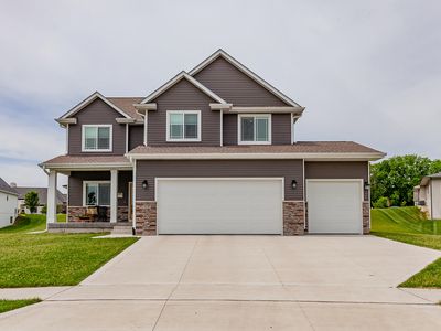 4405 Everest Cir