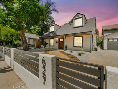 627 E Villa St