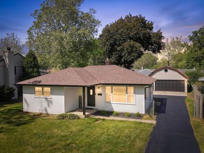 3712 Wren Ln