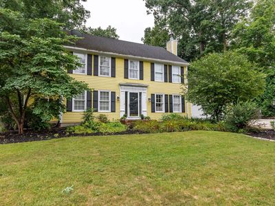 9829 Woodstream Dr