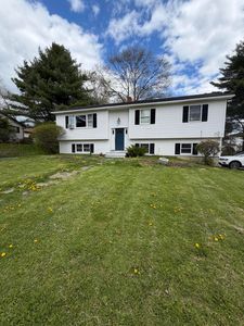 25 Clearview Avenue