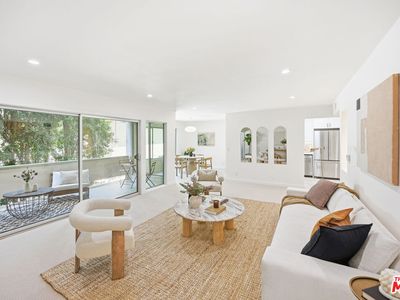 516 San Vicente Blvd Unit 206