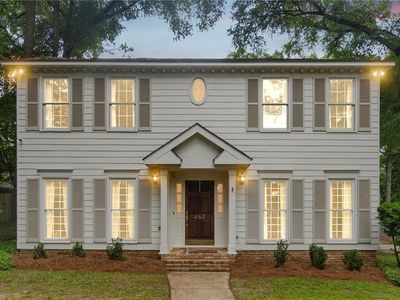 483 Pine Ct
