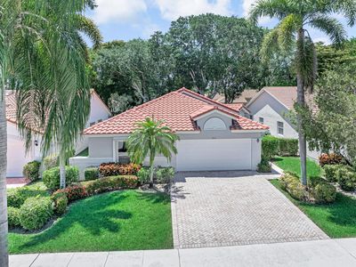 9822 Harbour Lake Circle