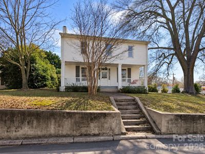 329 W Main St