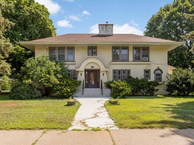 116 Lexington Pkwy N