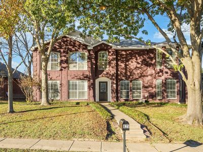825 Forest Edge Ln