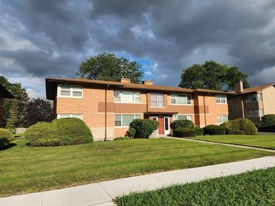 1341 Balmoral Ave APT 2S